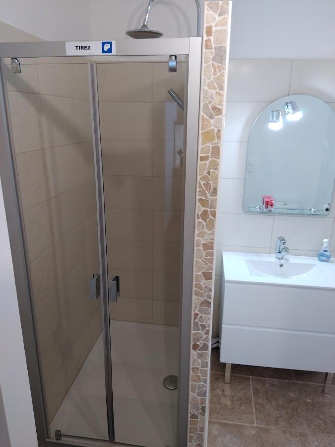 Maison De Village Confortable Entierement Renovee Saint-Just  Kültér fotó